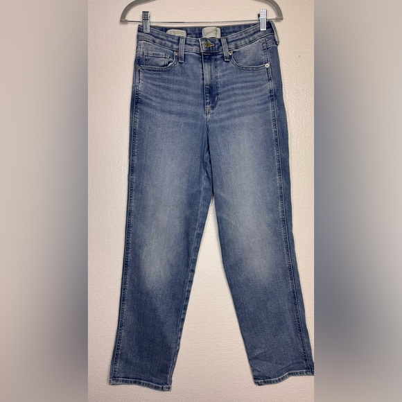 Universal Thread Denim - Universal Thread high rise everyday straight jeans size 8